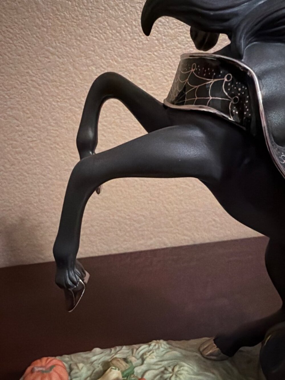 2002 Princeton Gallery Halloween Magic Unicorn Black Porcelain Figurine - No Box - Picture 15 of 17